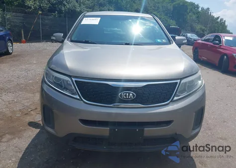 2015 Kia Sorento Lx z USA, uszkodzony, nr VIN 5XYKT3A62FG656790